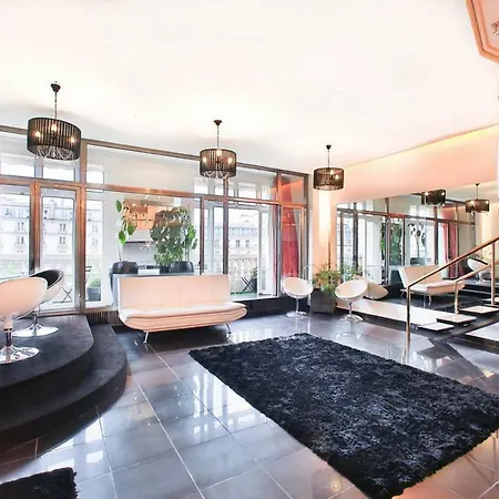Full Equipped Charming Apt *