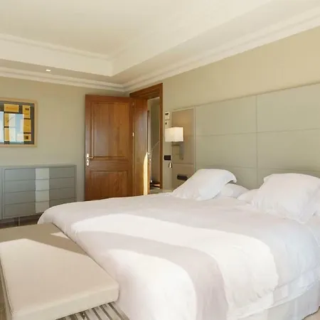Full Equipped Charming Apt