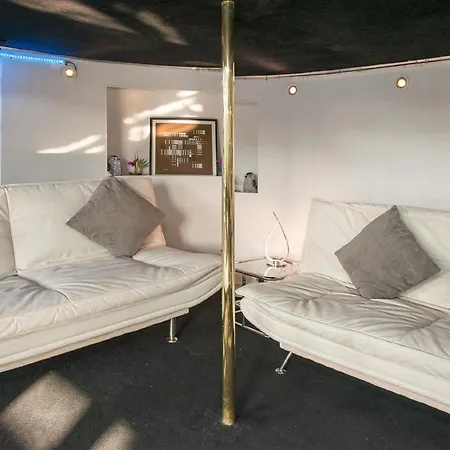 Full Equipped Charming Apt Istanboel